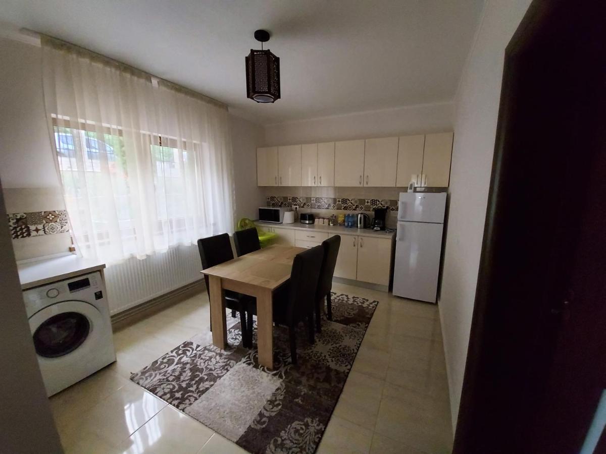 Apartament Matei Brašov Exteriér fotografie