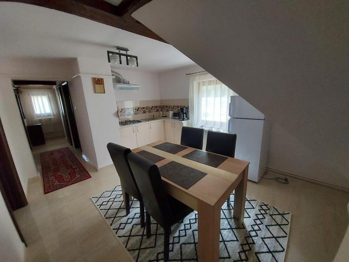 Apartament Matei Brašov Exteriér fotografie