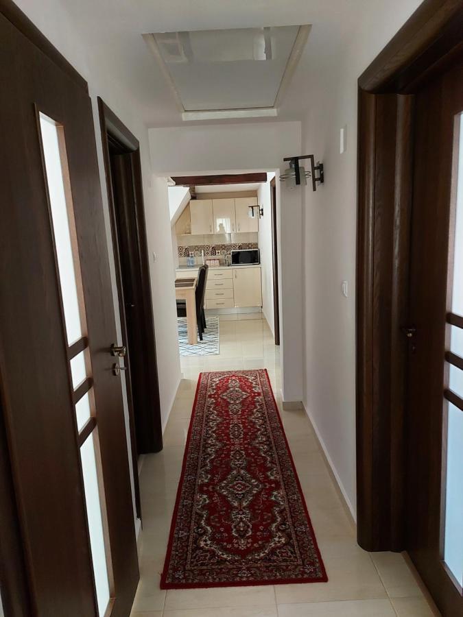 Apartament Matei Brašov Exteriér fotografie