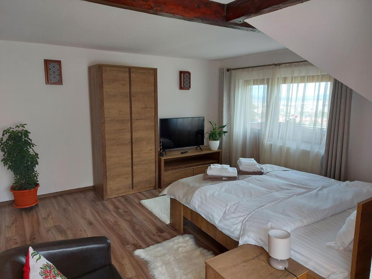 Apartament Matei Brašov Exteriér fotografie